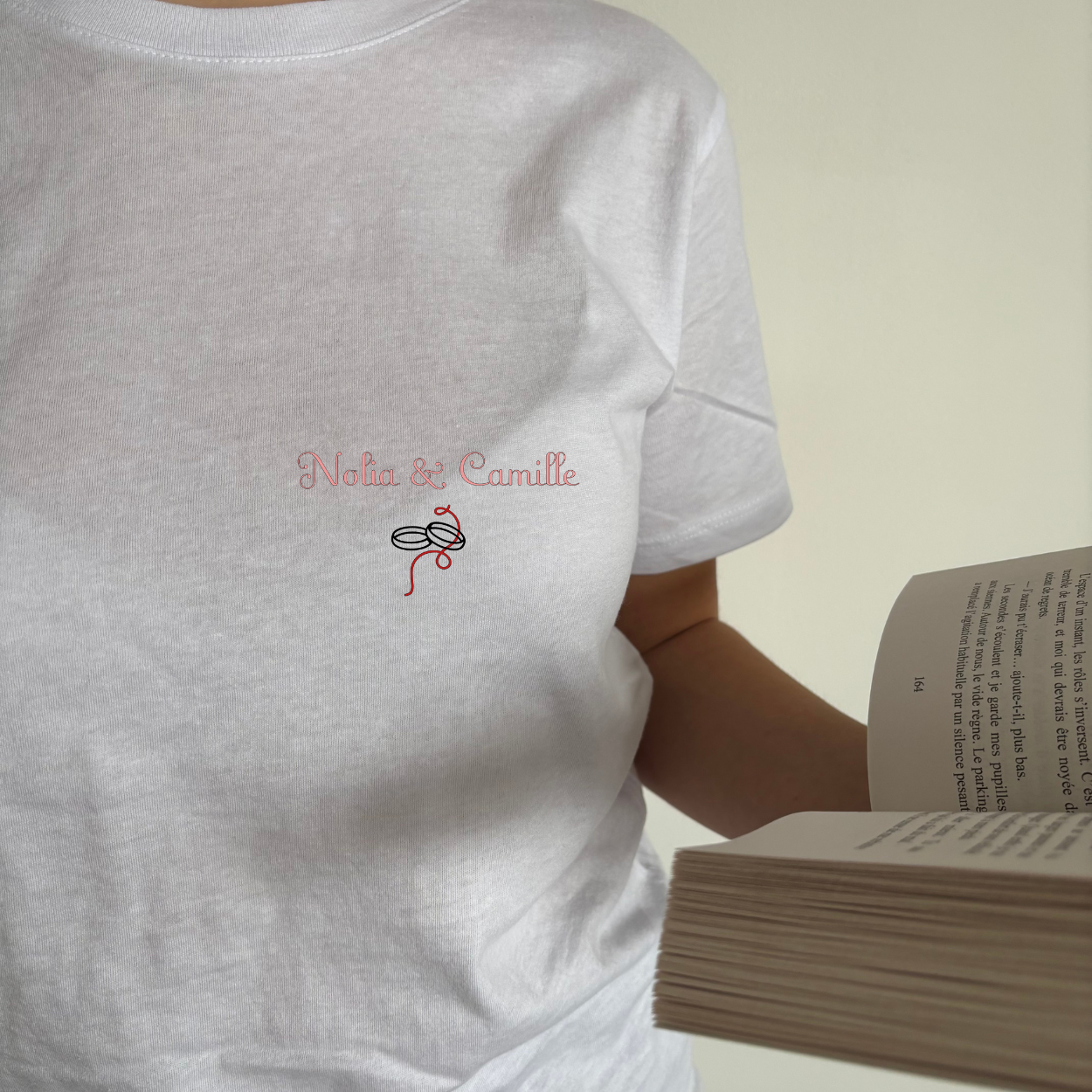 BOX Pull + Tee-shirt - Un printemps pour te succomber 🩷 (Tote bag OFFERT)